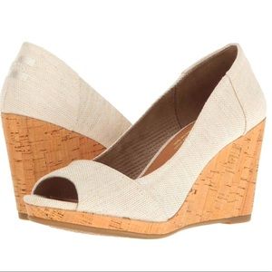 Tom’s Stella canvas wedges NWOT